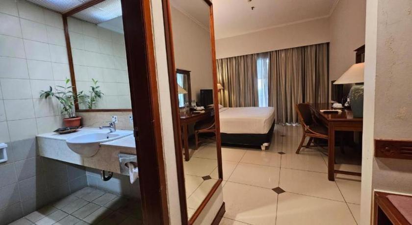 Bumi Wiyata 3* Depok